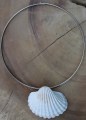Ketting schelp wit 800